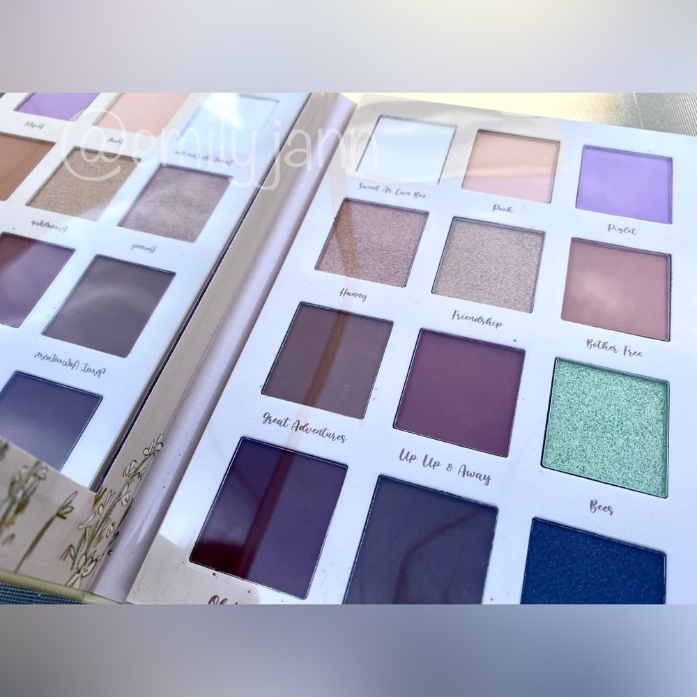 Winnie the Pooh🍯Eyeshadow Palette - Picture 8 of 11